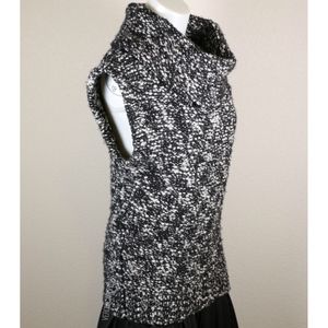 ANN‎ TAYLOR OVERSIZED SLEEVELESS COWLNECK SWEATER